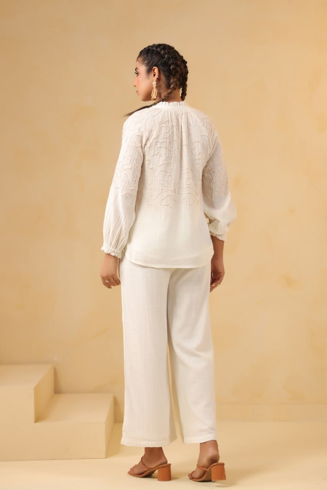Off-White Cotton Co-ord Set with Thread Work - Freyaa USA & Canada