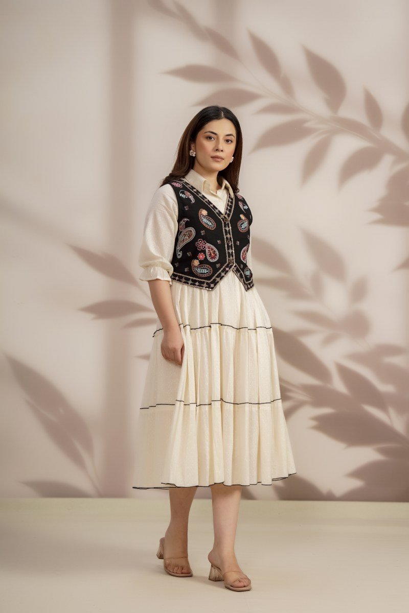 White Long Dress with Elegant Thread Embroidery Vest Jacket. - Freyaa USA & Canada