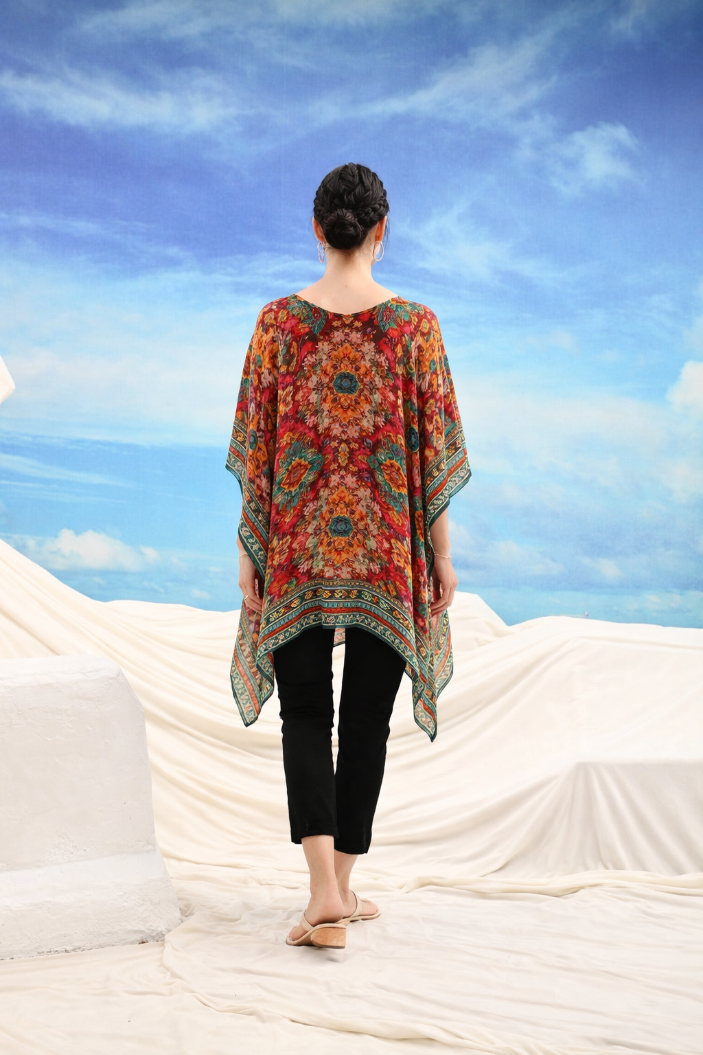 Freyaa Multicolor Printed Short Kaftan for Women