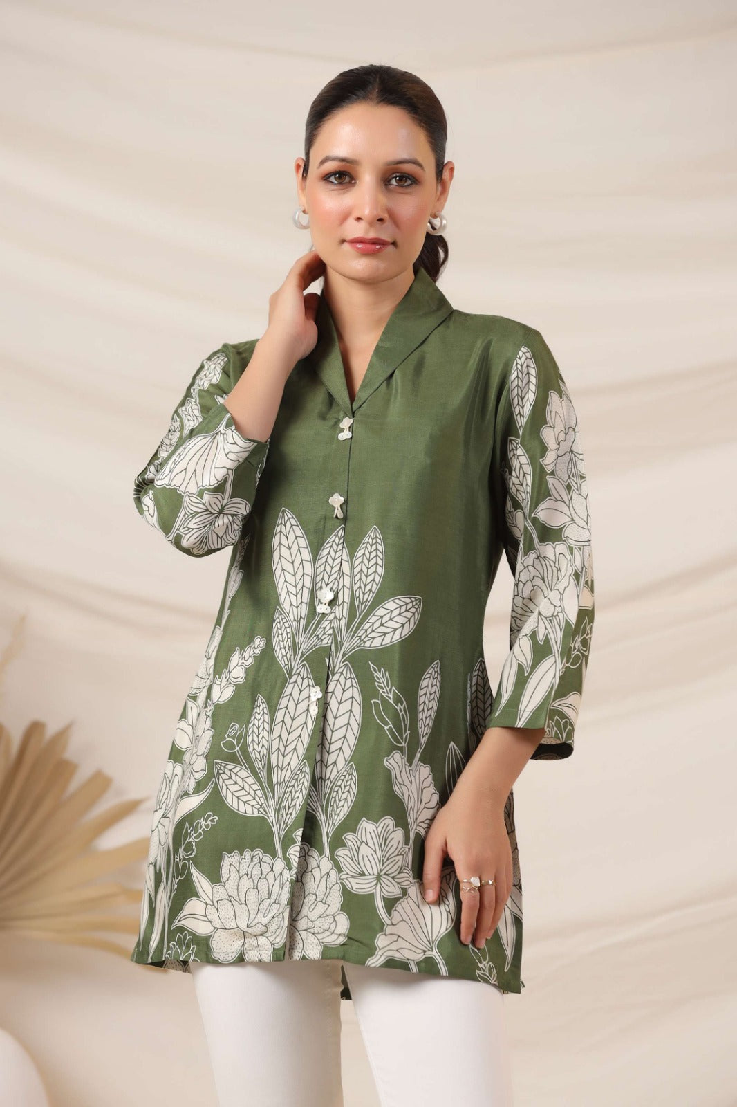 Chic Green Top with Contemporary Digital Print